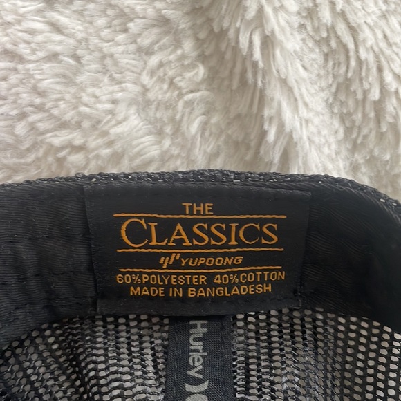 Hurley Hat - Picture 3 of 3